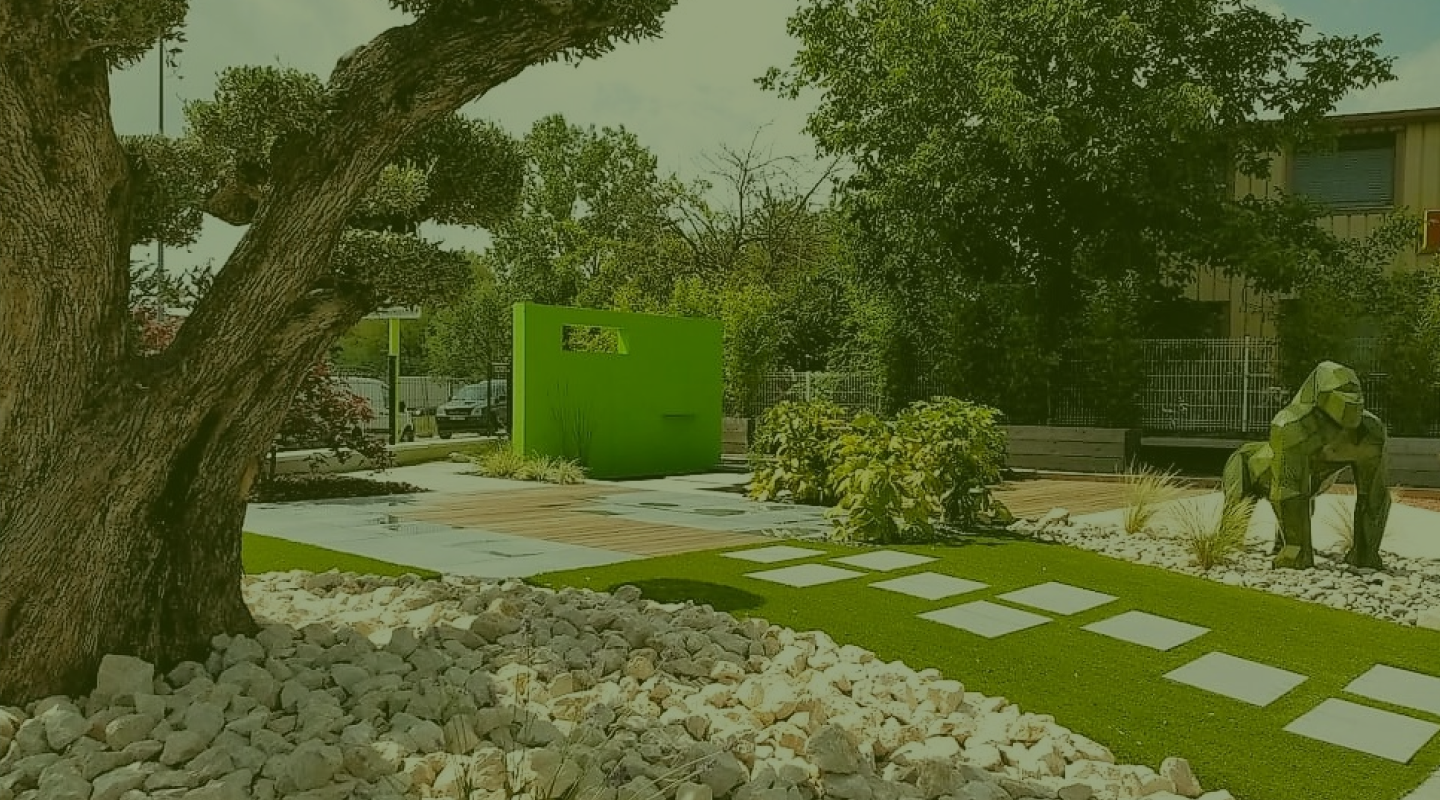 Header 1